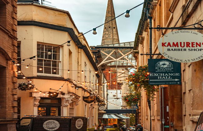 Travel Curious: Bienvenido a Bristol: Tour privado a pie por lo más destacado - Foto 2